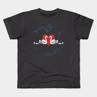 Swan making Love Kids T-Shirt